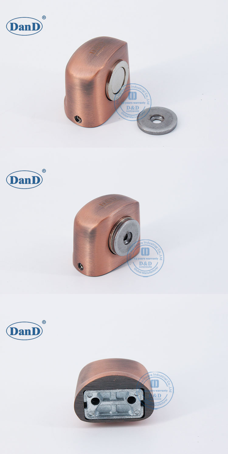 سدادة باب النحاس العتيقة