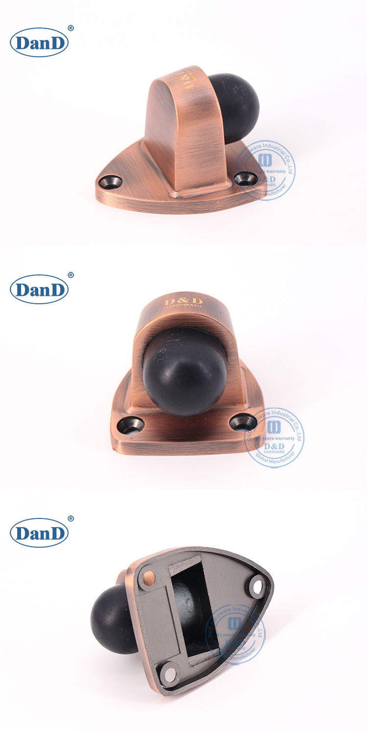 توقف باب النحاس العتيق