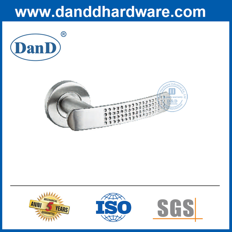 الفولاذ المقاوم للصدأ الصلب الصلبة مقابض الباب الأمامي الحديثة للسوق الأوروبية DDSH051