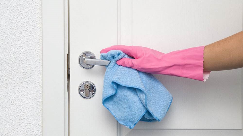 الصيانة اليومية لمقابض أبواب الفولاذ المقاوم للصدأ D و D الأجهزة